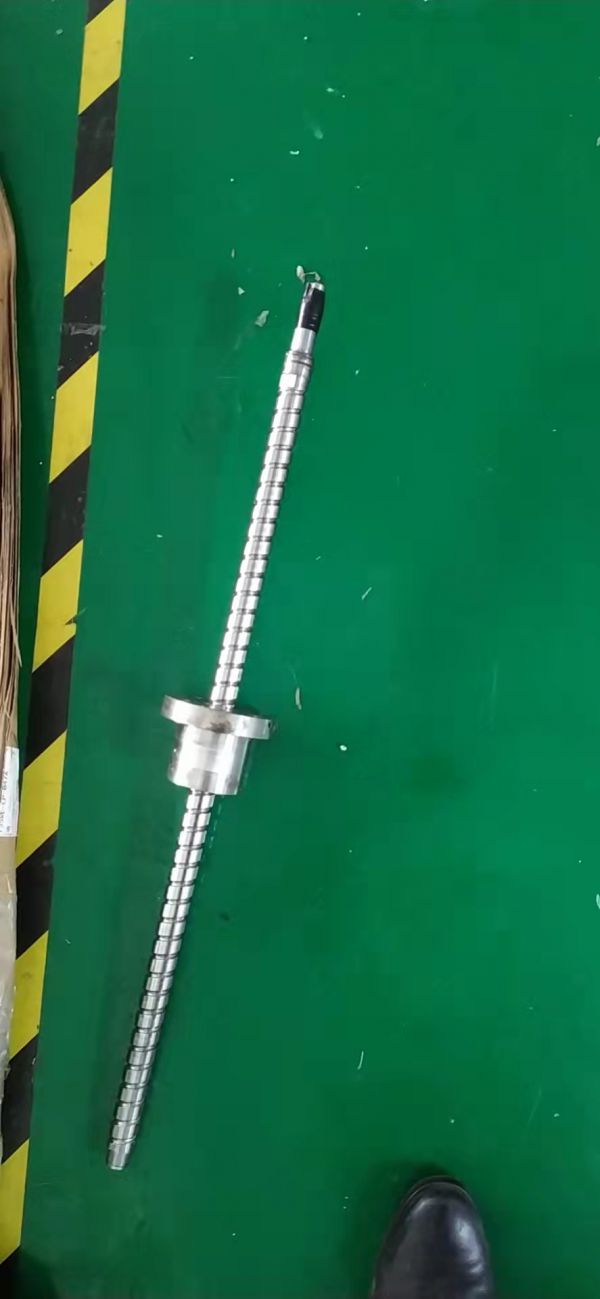 臺灣麗馳TV500鉆攻機(jī)XYZ軸絲桿維修